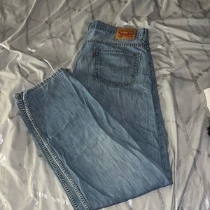 levi’s baggy jeans